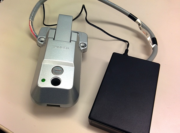 電子錠とBluetooth化した無電圧接点ユニット